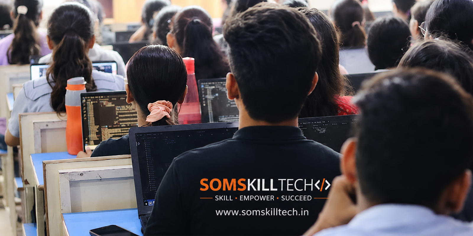 Summer Training EE at SomSkillTech